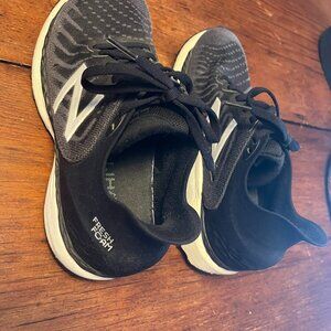 Black New Balance Sneakers, Size 7